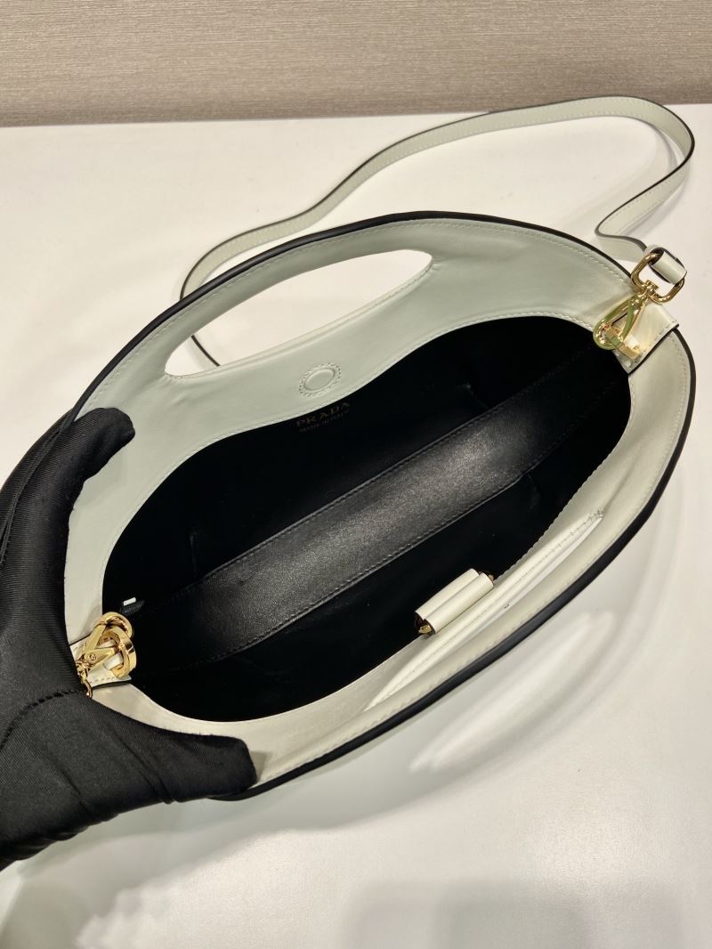 Pra*a hobo bags